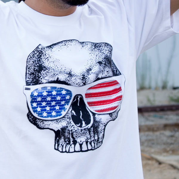 Pins & Bones Retro USA American Outlaw Skull Cotton White T-shirt by pinsandbones.com